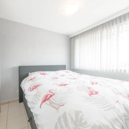 Queen Mary 302 With Balcony By Interhome