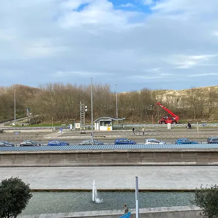 Queen Mary 302 With Balcony By Interhome *